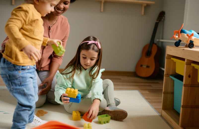 Lettre de fin de contrat d’une nounou remise en main propre : comment s’y prendre ?